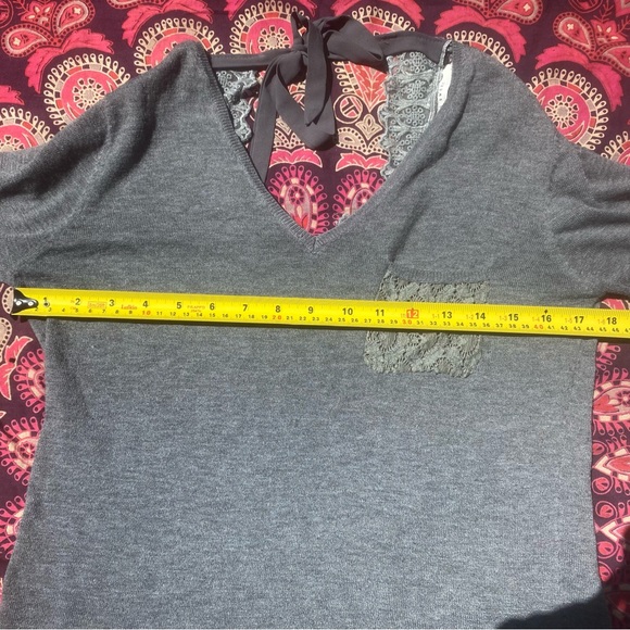 So Sweet Wool Lace Long Sleeve V-Neck Bow Tie Open Back Pocket Sweater - Picture 6 of 10